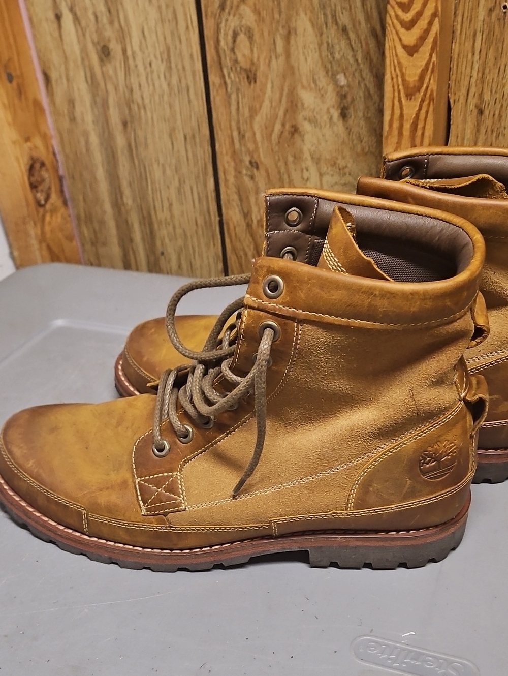 Timberland Tan Leather Lace-Up Work Boots